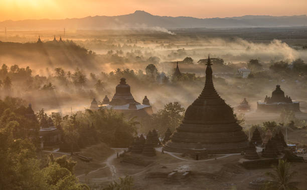 istock Dawn of the Sun 857673630