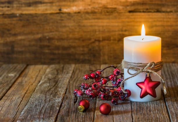 istock Festive Christmas candle 857876986