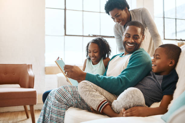 istock Spend time together not money 857895528