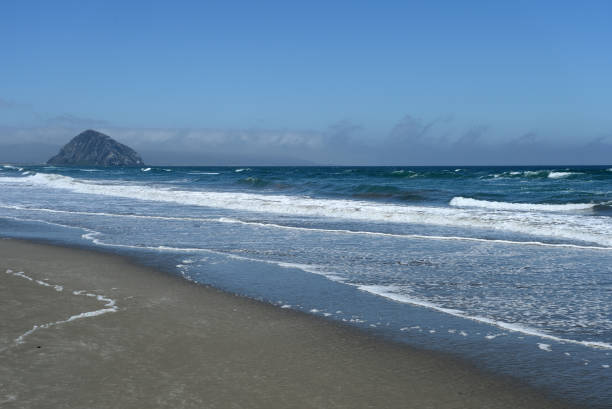 istock Beautiful seascape along the Pacific coast, California, USA 858123730