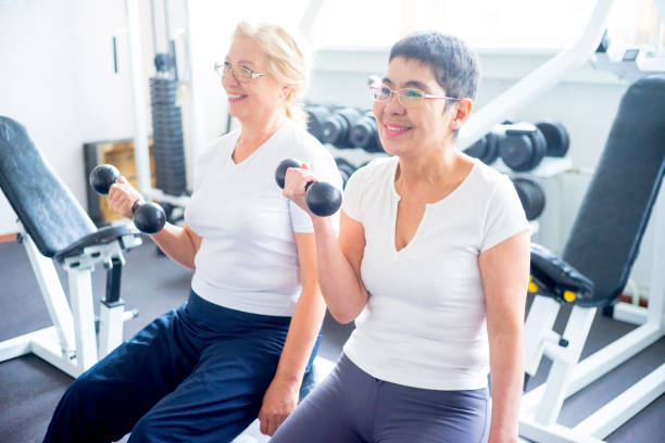istock Senior women in gym 858154608