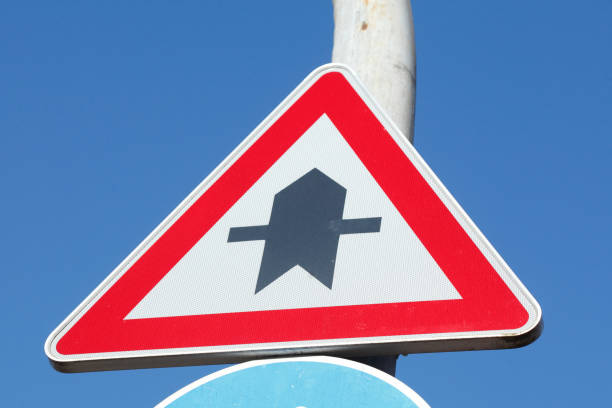 istock Traffic sign right of way 858223490
