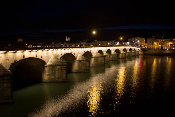 1.600+ Macon Saona Y Loira Fotografías de stock, fotos e imágenes