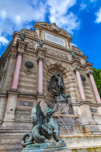 istock Fontaine Saint Michel in Paris 858275764