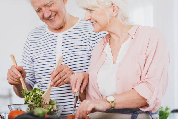 istock Vegetarians couple have a good time 858315600