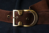 braunes-wildleder-riemen.jpg?b=1&s=170x170&k=20&c=eF9t6IX0op9apHYhGAVdGNr3WOE3RFSUljg-jnwQkMI=