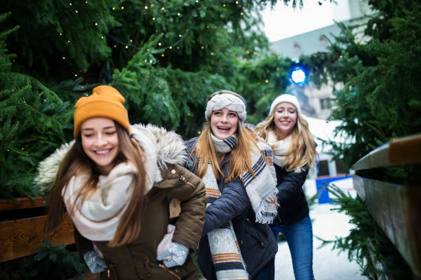 istock Skating with best friends 858545474