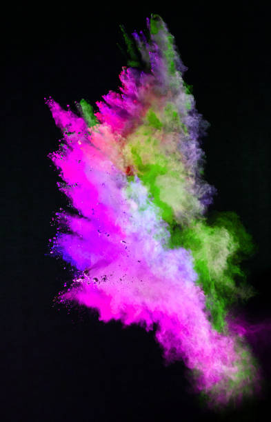 lancé coloré de poudre - ink rainbow smoke multi colored photos et images de collection