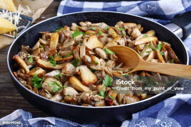 Fried Porcini With Parsley In Skillet Stock Photo - Download Image Now - Mushroom, Fungus, Fried