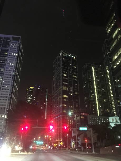 istock Traffic light and city lights 858752148