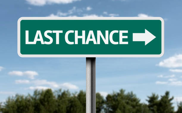 istock Last Chance road sign 858752546