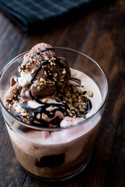 istock Affogato coffee and ice cream in glass. 858772994