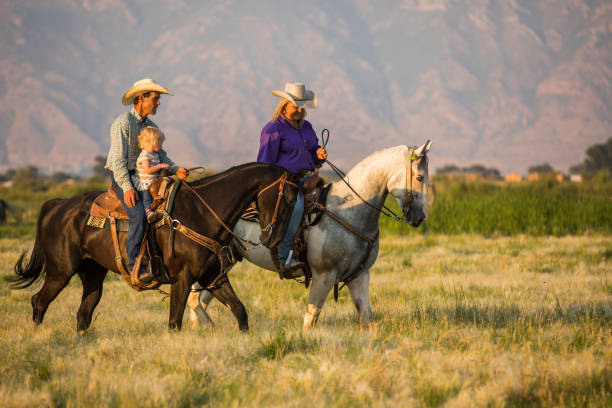 istock Cowboy Family 858790872