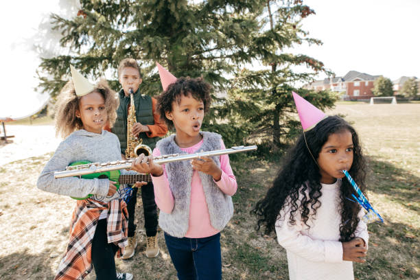 istock Kids on Birthday Party 858952370