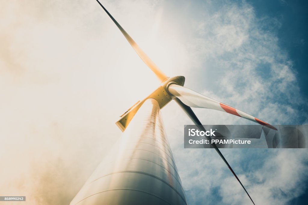Wind turbine - Lizenzfrei Windkraftanlage Stock-Foto