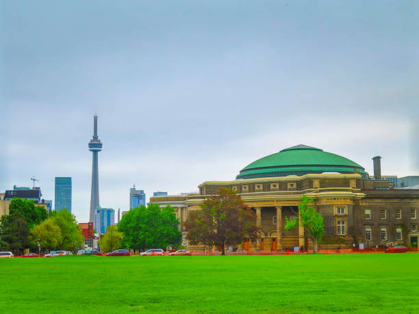 istock Visiting Toronto in Ontario, Canada 859001224