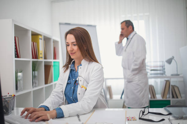 istock Busy day in hospital 859036394