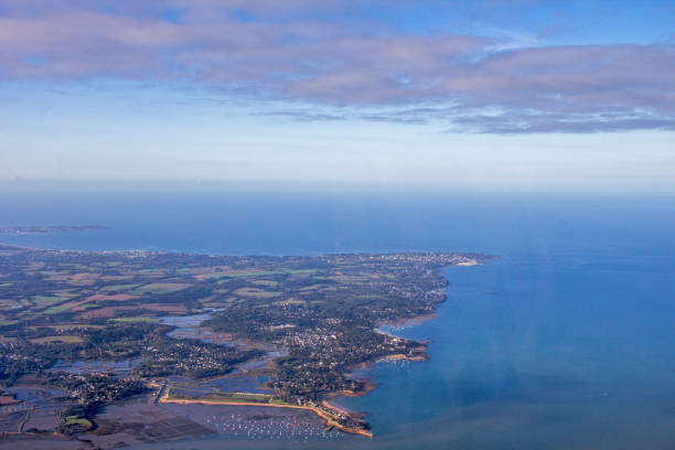 istock Flight on the Atlantic coast, Loire estuary and salt marsh 859083436