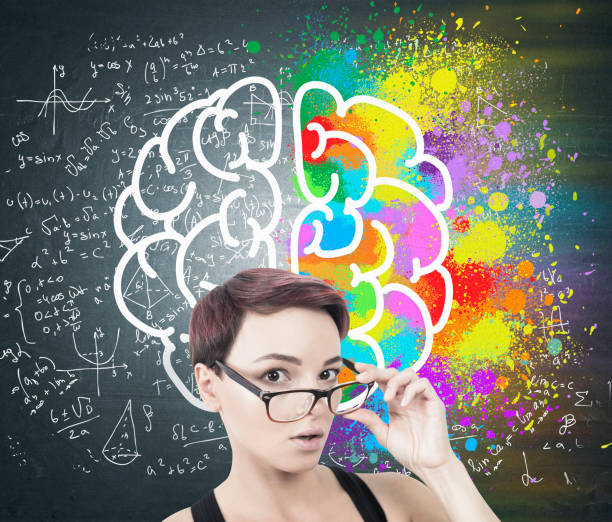 istock Surprised woman taking off glasses, brain sketch 859087520