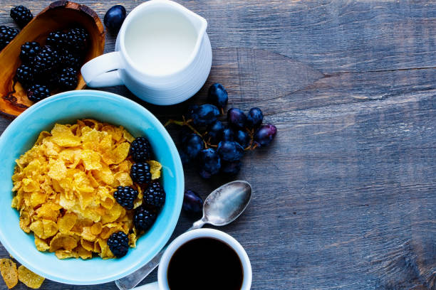 miska płatków kukurydzianych - corn flakes flash zdjęcia i obrazy z banku zdjęć