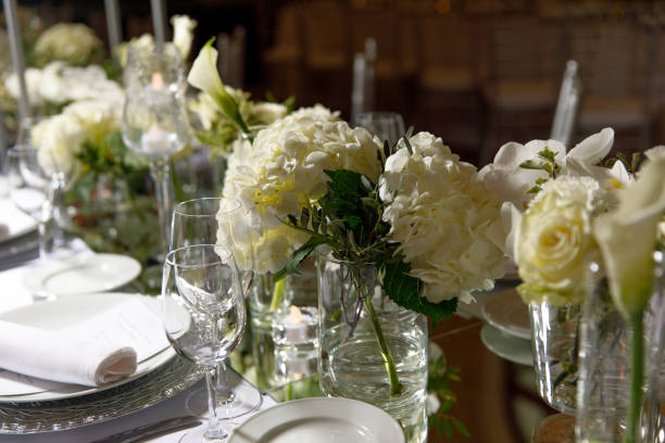 istock white color flower arrangement 859126432