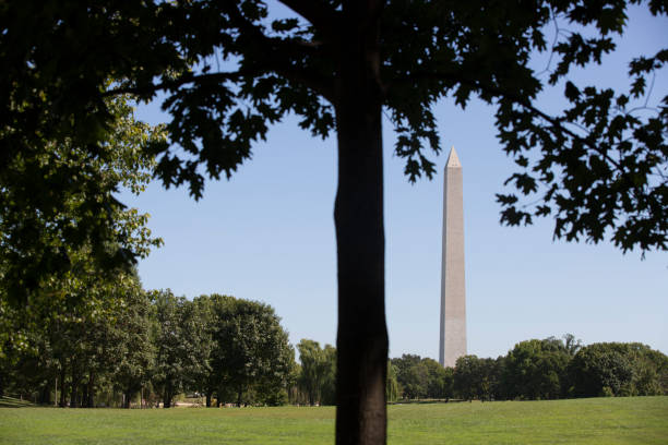 istock Washington Monument in Washington District of Columbia 859192614