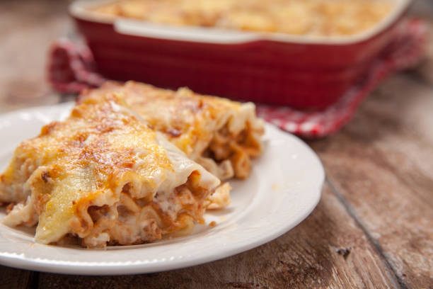 istock Tomato and ground beef lasagne rolls 859244640