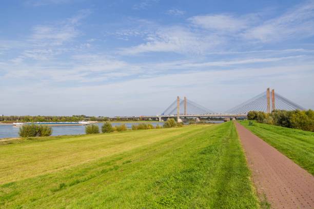 istock Bridge of Zaltbommel, Netherlands 859300242
