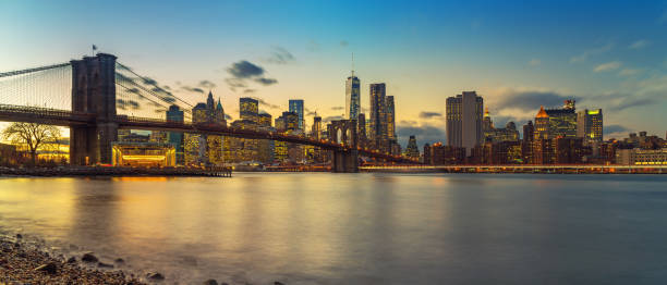 istock Brooklyn bridge and Manhattan at dusk 859303682