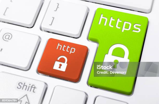 Close Up Of A Keyboard With Https And Http Buttons With Lock Icons Stock Photo - Download Image Now