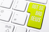 makro-einer-tastatur-mit-der-gelben-taste-nicht-so-schlechte-nachrichten.jpg?b=1&s=170x170&k=20&c=zfAT-9AlJG4b7k5SmoaTLgwDsIPgGDeshpdGaBoGDGY=