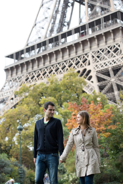 istock young couple in Paris 859397190