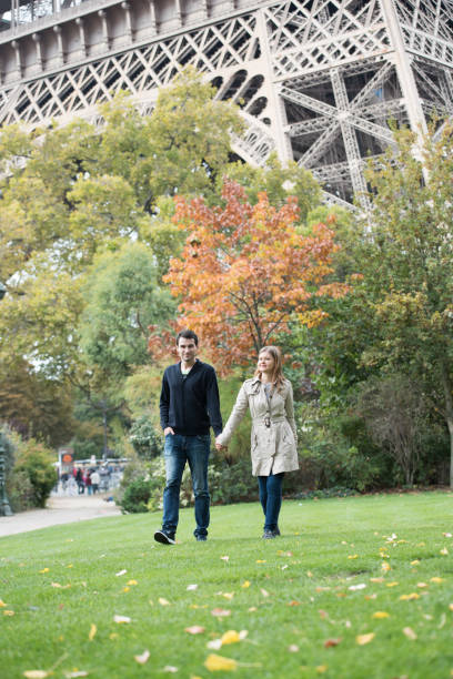 istock young couple in Paris 859397210