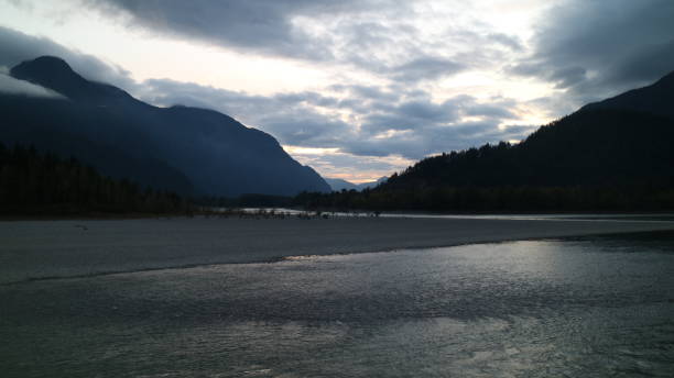 istock Sunset Scenic Mountain View Over Fraser River by Hope, British Columbia, Canada 859410358