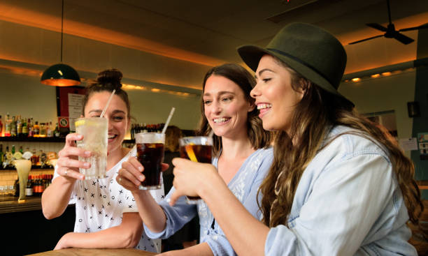 istock Young adults in bar 859413712
