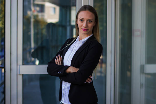 istock Business woman 859425410
