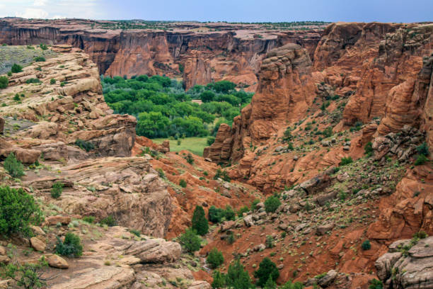 Canyon de Chelly National Monument - Arizona The magical canyons, pre-coulmbian ruins and settlements of Canyon de Chelly National Monument in the summer of 2008. puebloan peoples stock pictures, royalty-free photos & images