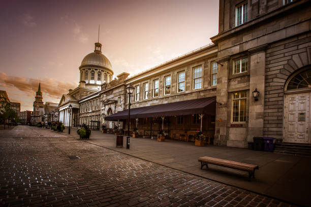 istock Old Montreal - St. Paul Street 859535954