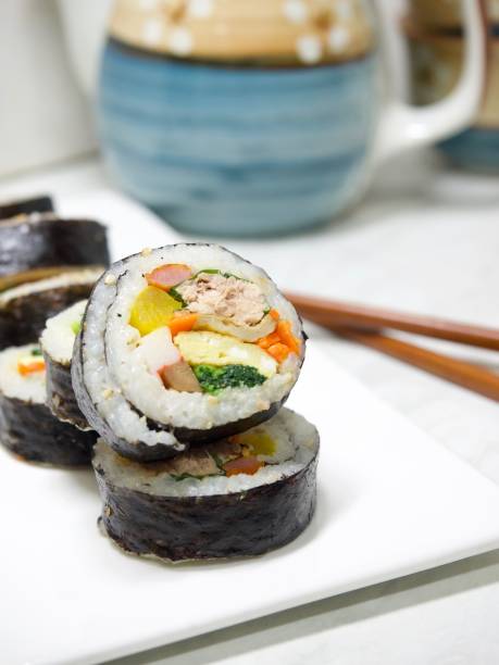 istock Korean food tuna kimbap 859548112