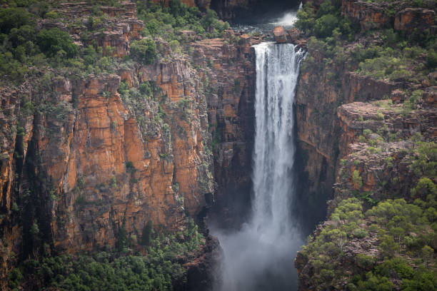 jim jim waterfall, kakadu - kakadu australia kakadu national park northern territory imagens e fotografias de stock
