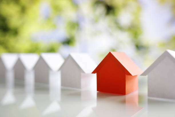 Searching for real estate property, house or new home Choosing the right real estate property, house or new home in a housing development or community houses for sale stock pictures, royalty-free photos & images