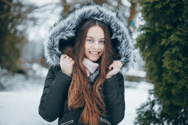 istock girl in city 859632562