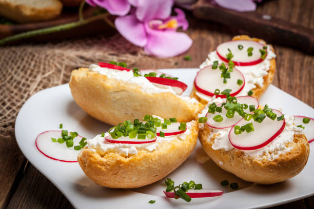 istock Toasts with radish, chives and cottage cheese. 859748068