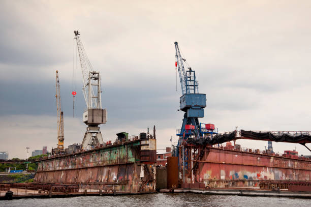 istock Port of Hamburg 859760318