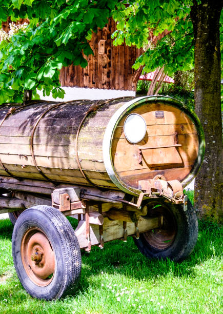 istock old wooden cart 859784242