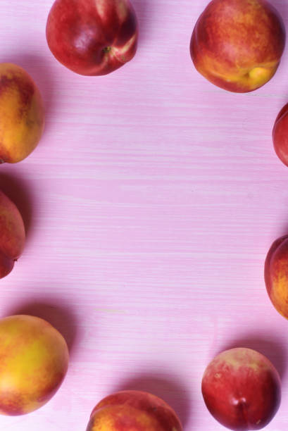 composition of ripe peaches