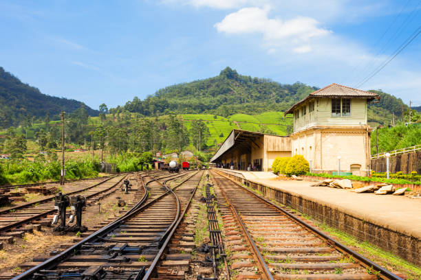 Nuwara Eliya railway station The Nanu Oya railway station near Nuwara Eliya, Sri Lanka. It is the main railway station in Nuwara Eliya region. colombo train stock pictures, royalty-free photos & images