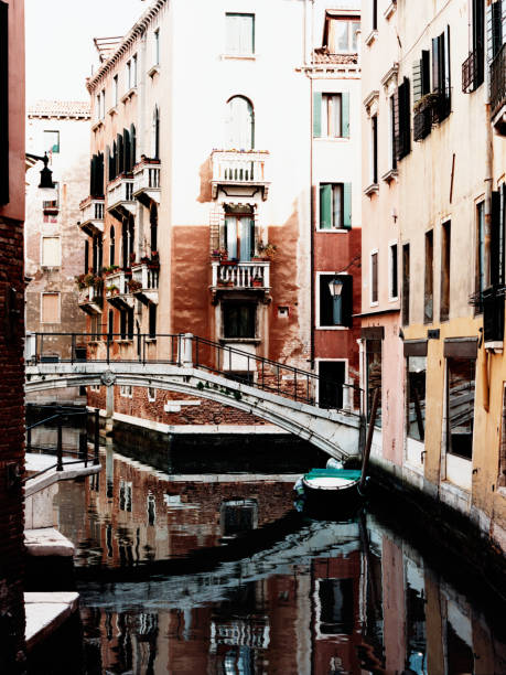 istock Venezia - Bridge Over Canal 859891612