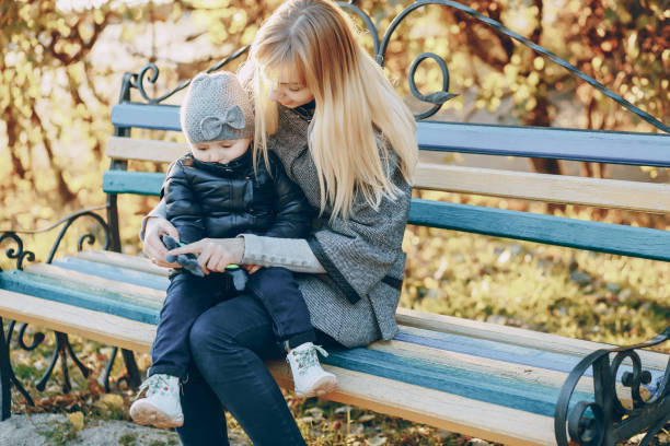 istock mom and daughter 859925688