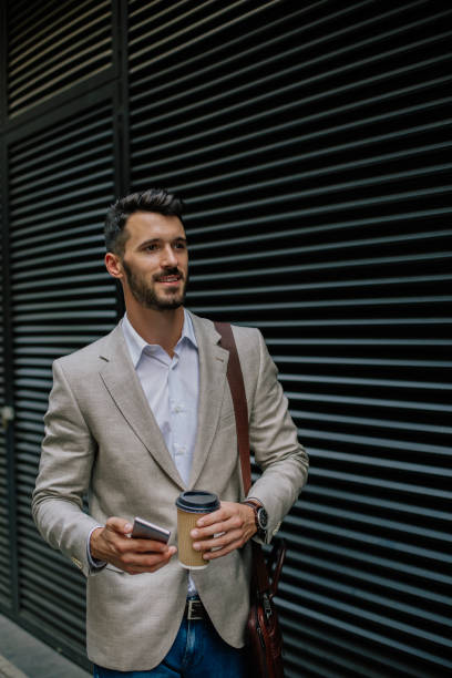 istock Businessman outdoor 860039552